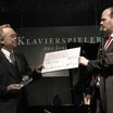 Preisverleihung zum Klavierspieler des Jahres 2006. 